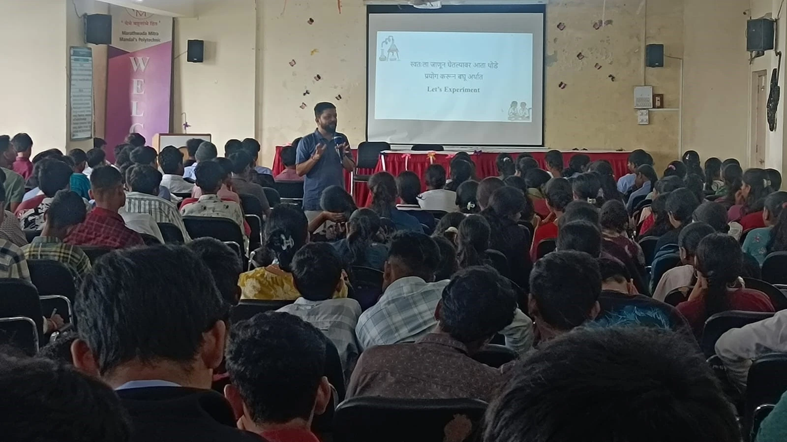 First Year Electronics students attending Time Management guest lecture