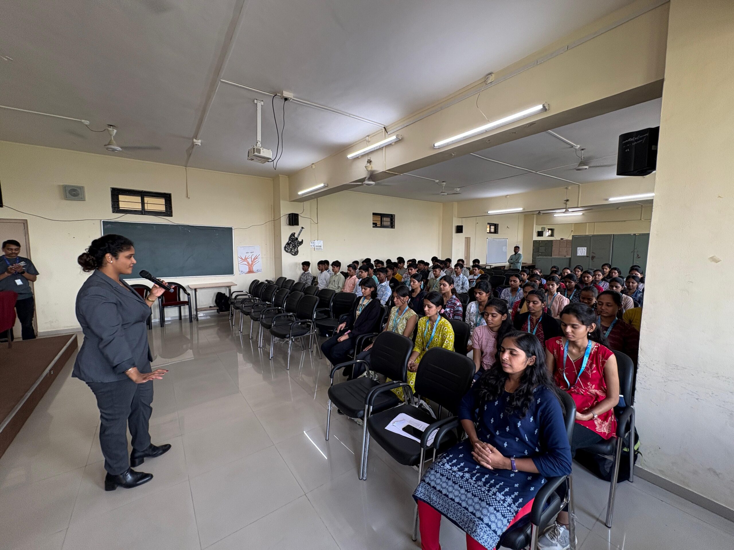 Ms Neha Syed Corporate Training Session Photo 2