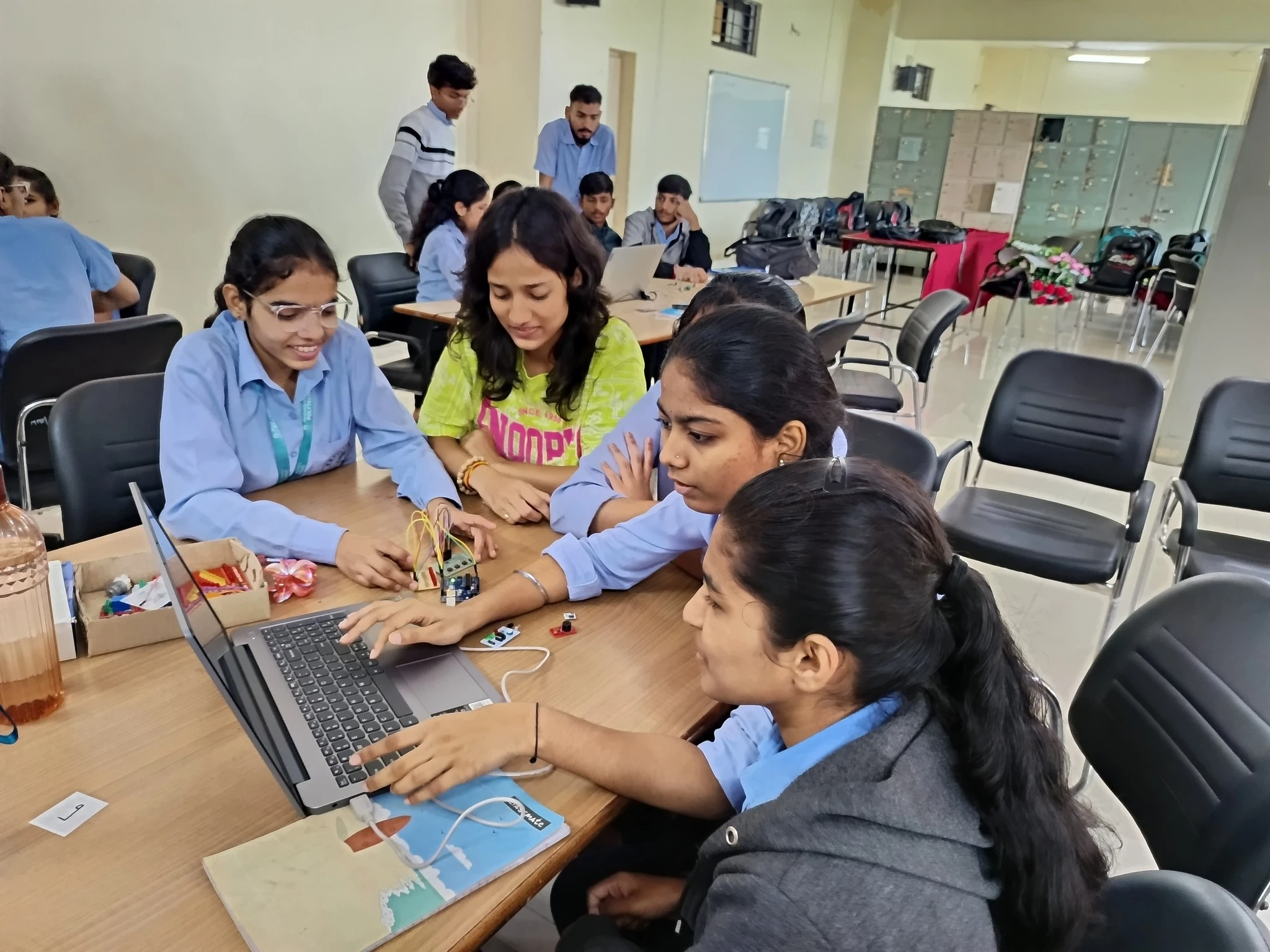 Hands-on embedded systems activity