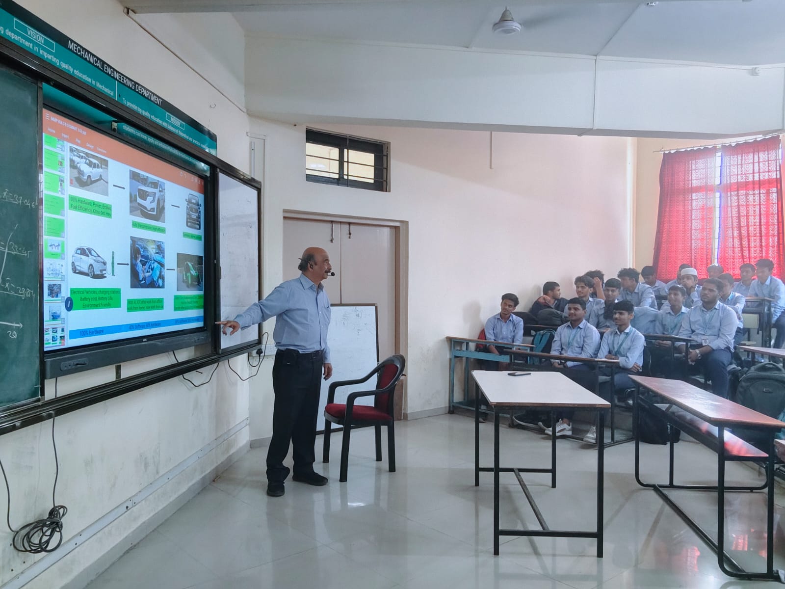 Industry 4.0 Lecture Photo 1